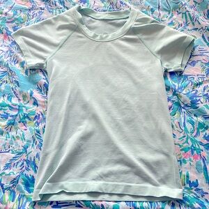 teal swiftly tech top lululemon size 2